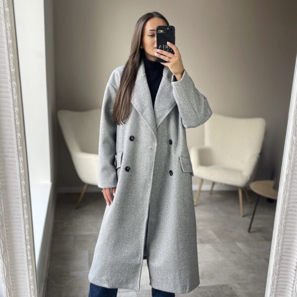 Pilkas paltas “Merioll”