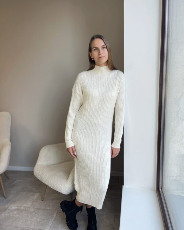 Kreminė suknelė “Uni long”