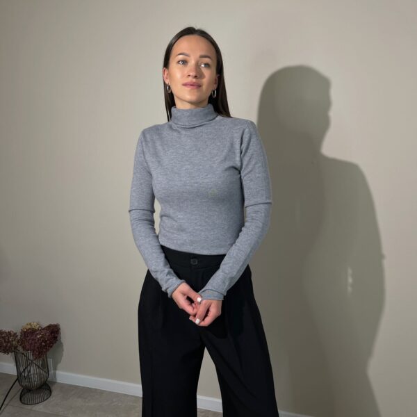 Pilkas golfas “Oreo”