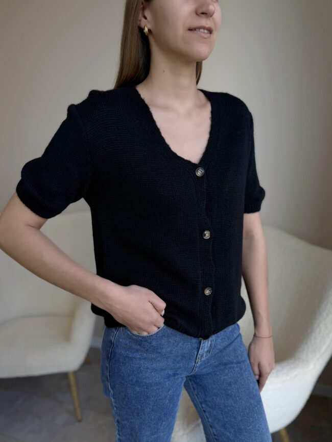 Bazinis megztinis su sagomis “Black” - Image 3