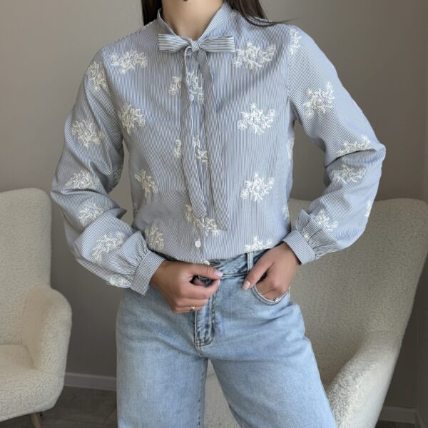 Dryžuoti marškiniai “Soft flowers”