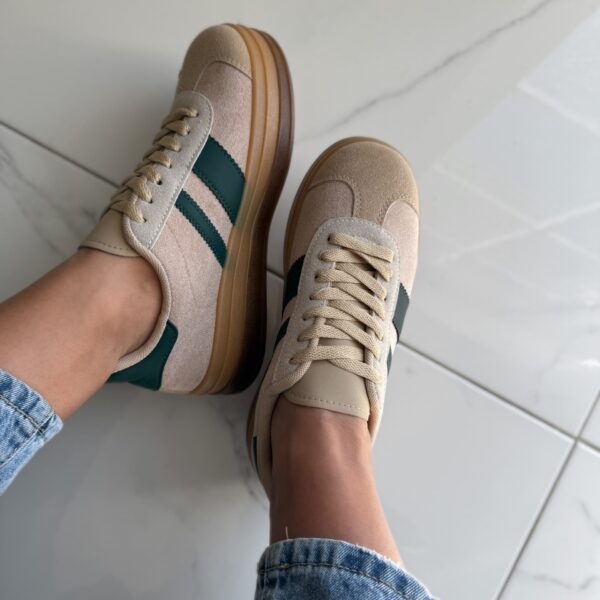 Beige laisvalaikio batai