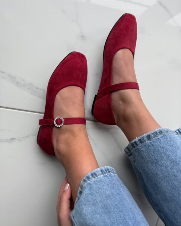 Verstos eko odos raudonos balerinos