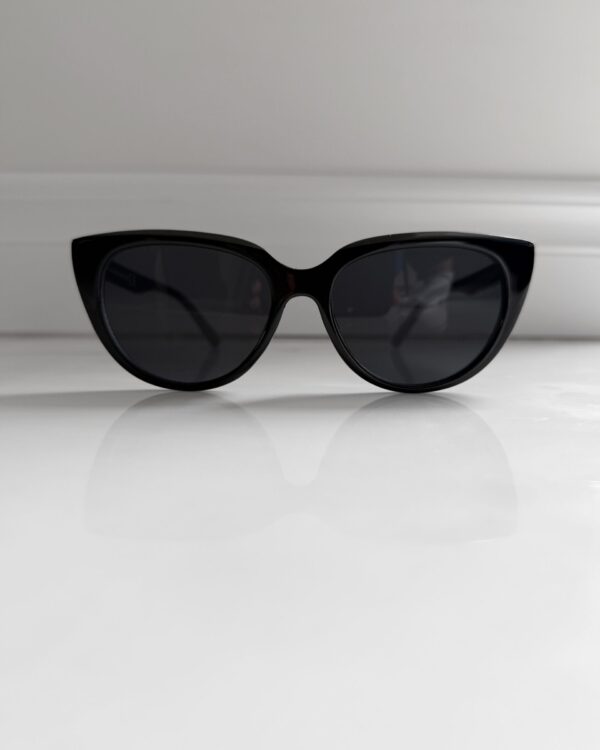 Saulės akiniai juodi TAN 100% UV