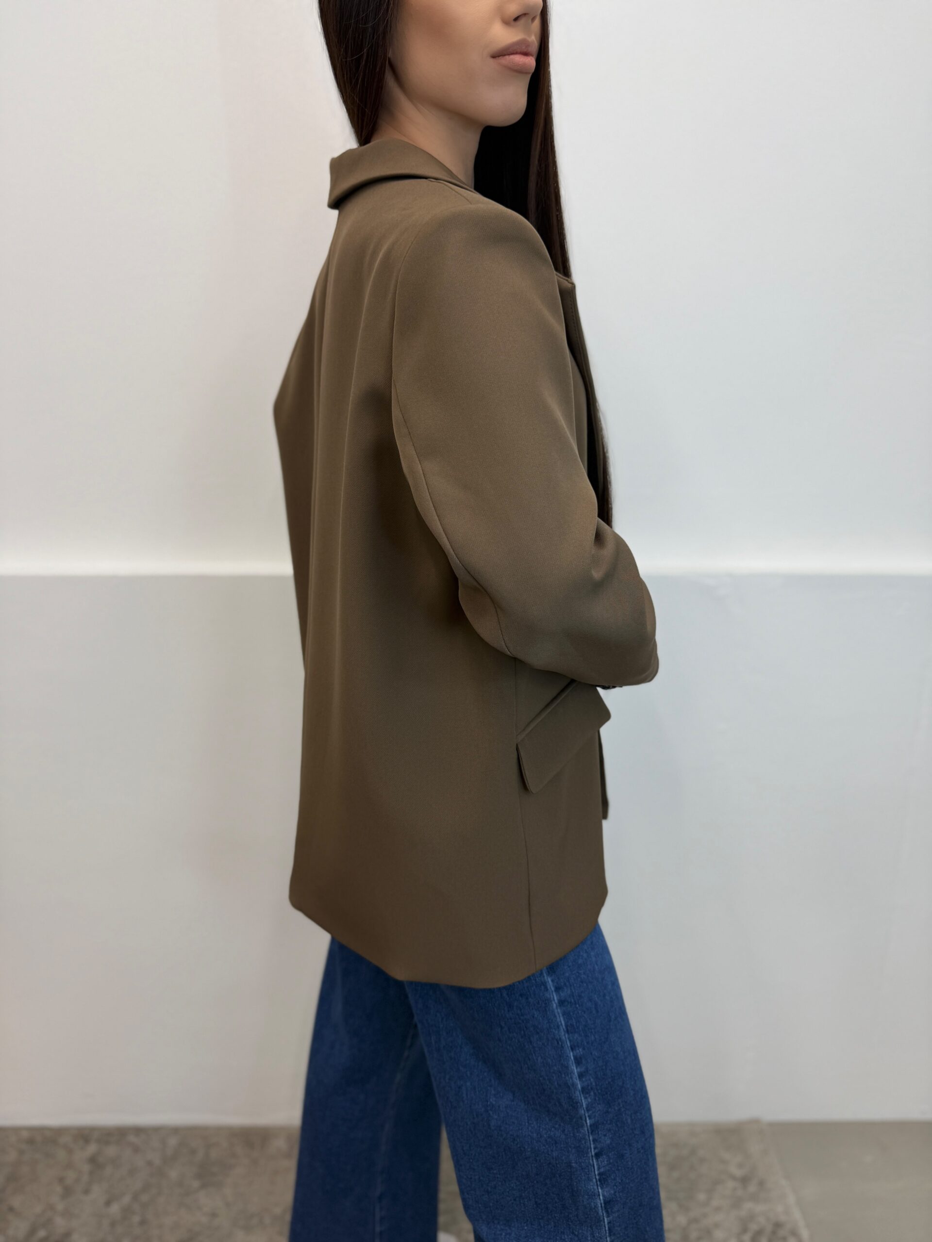 Oversize stiliaus rudas švarkas - Image 3