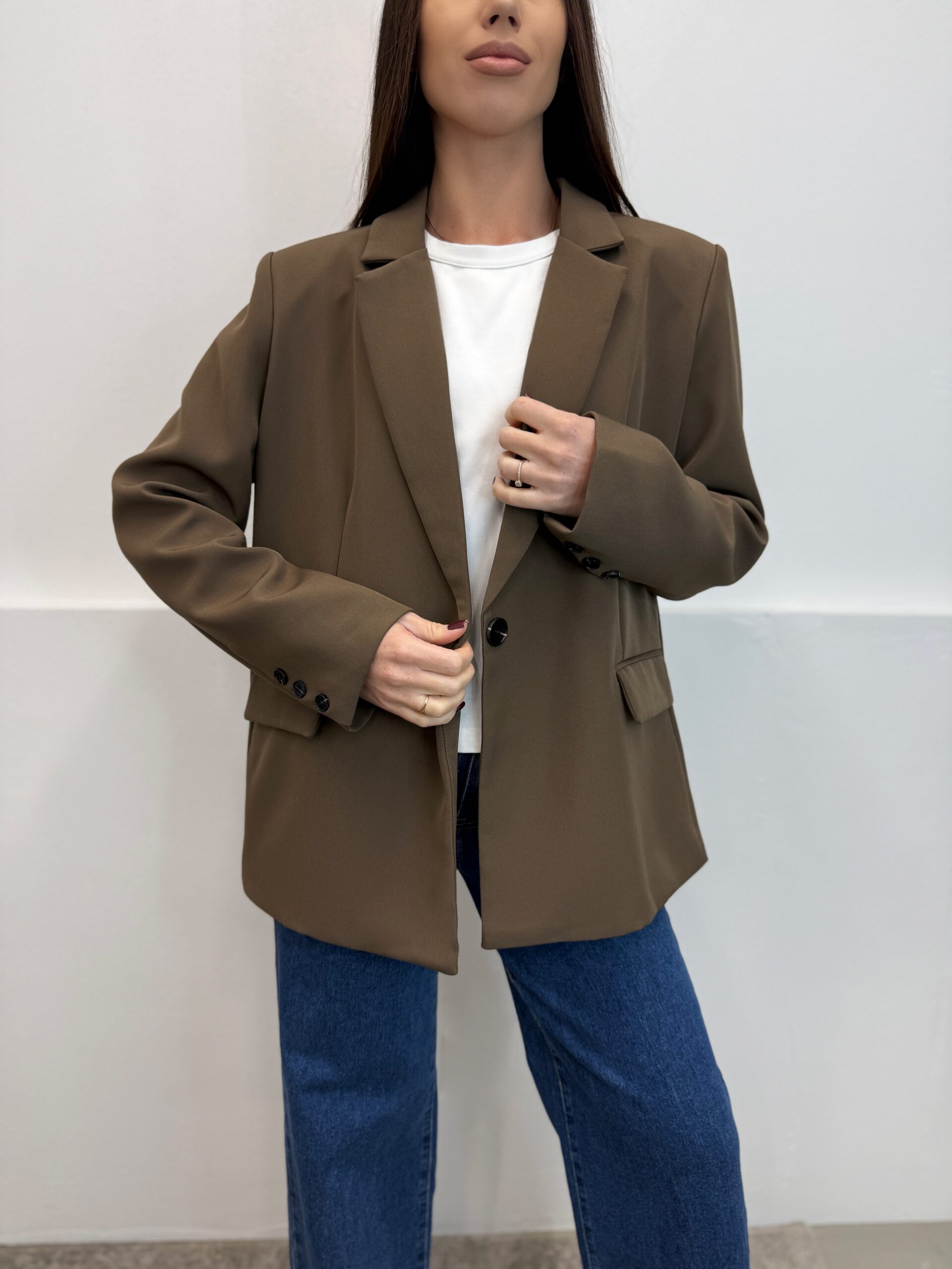 Oversize stiliaus rudas švarkas - Image 2