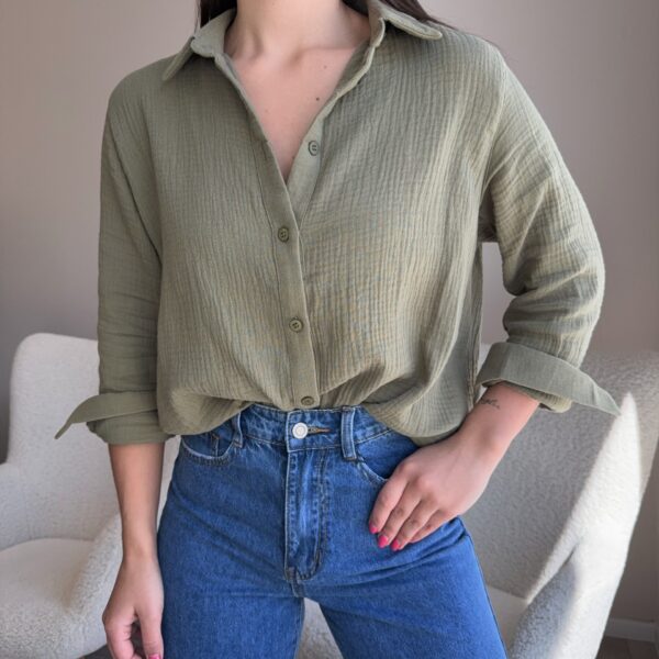 Muslino marškiniai chaki spalva