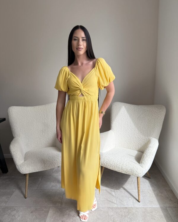 Ilga geltona suknelė