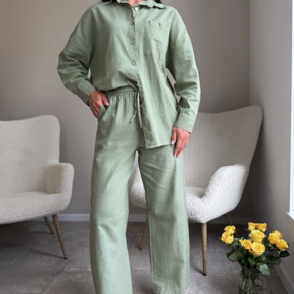 Komplektas su linu Chaki