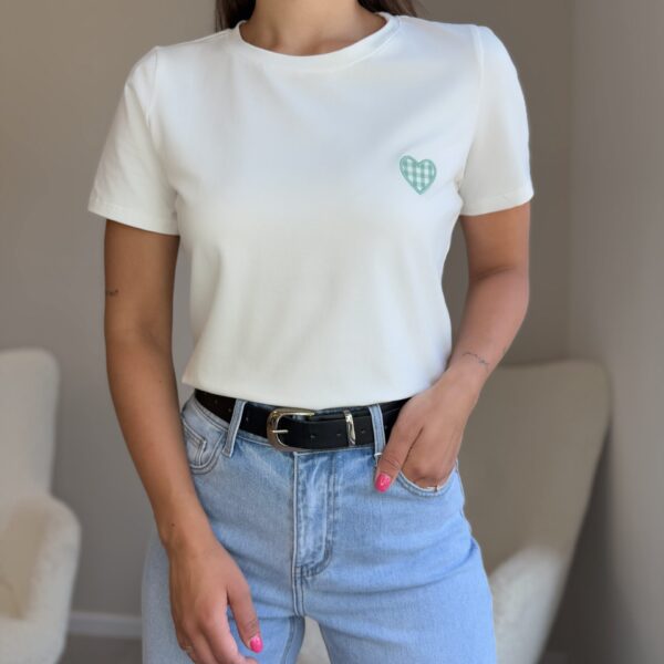 Medvilniniai marškinėliai su širdele