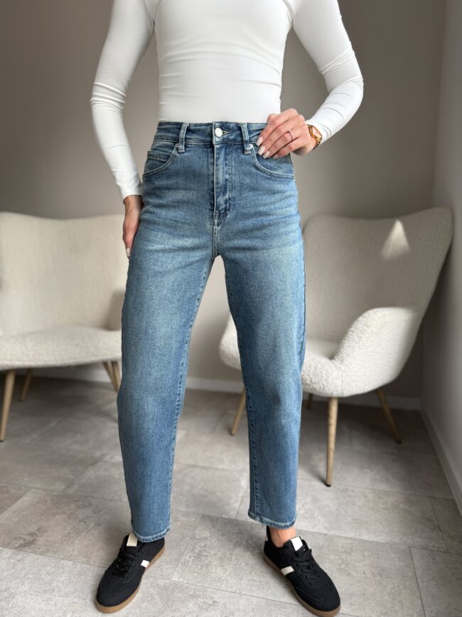 Mom Fit tamprūs mėlyni džinsai aukštas liemuo