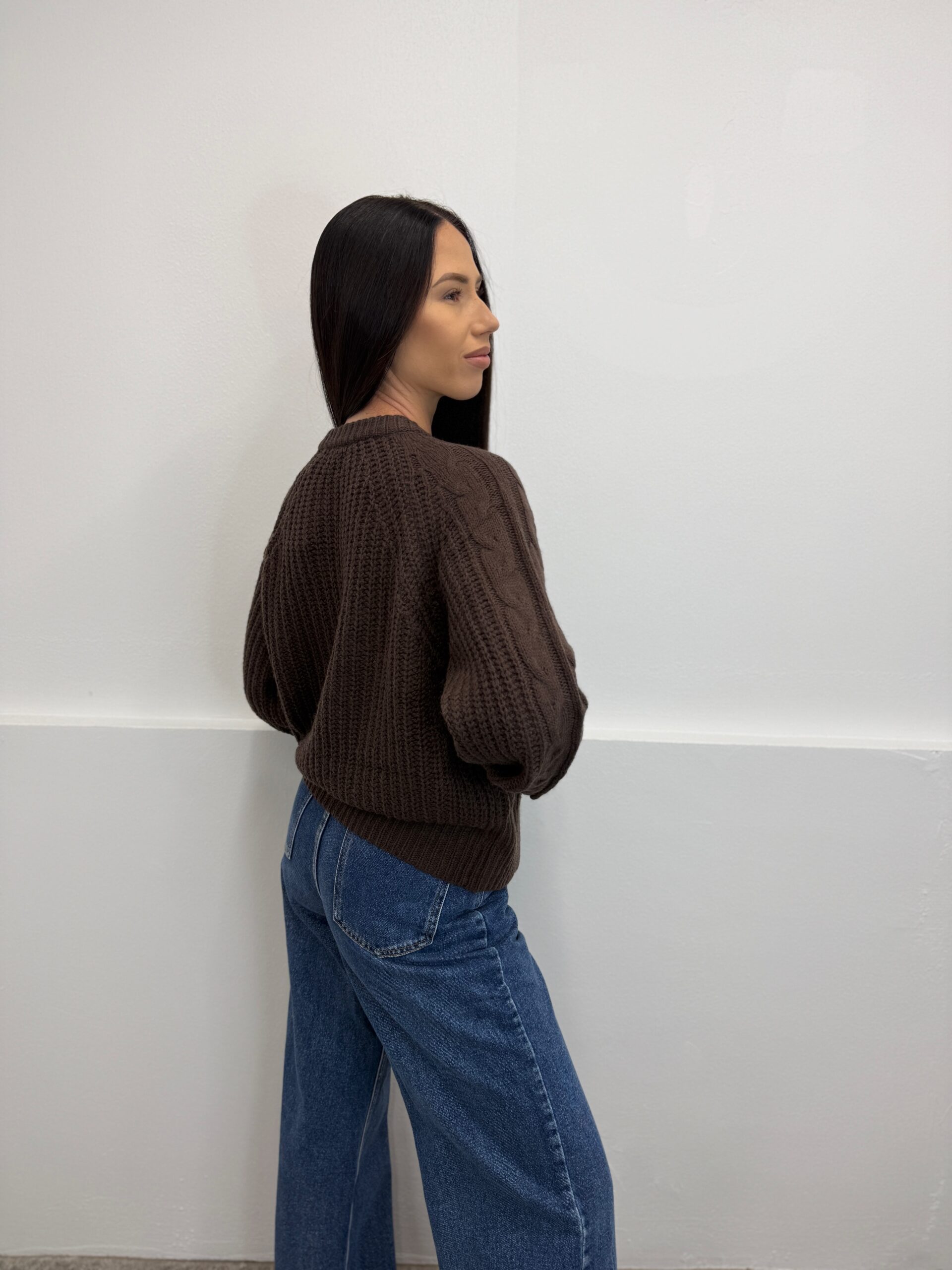 Rudas vilnos megztinis su pynėmis ir sagomis - Image 2