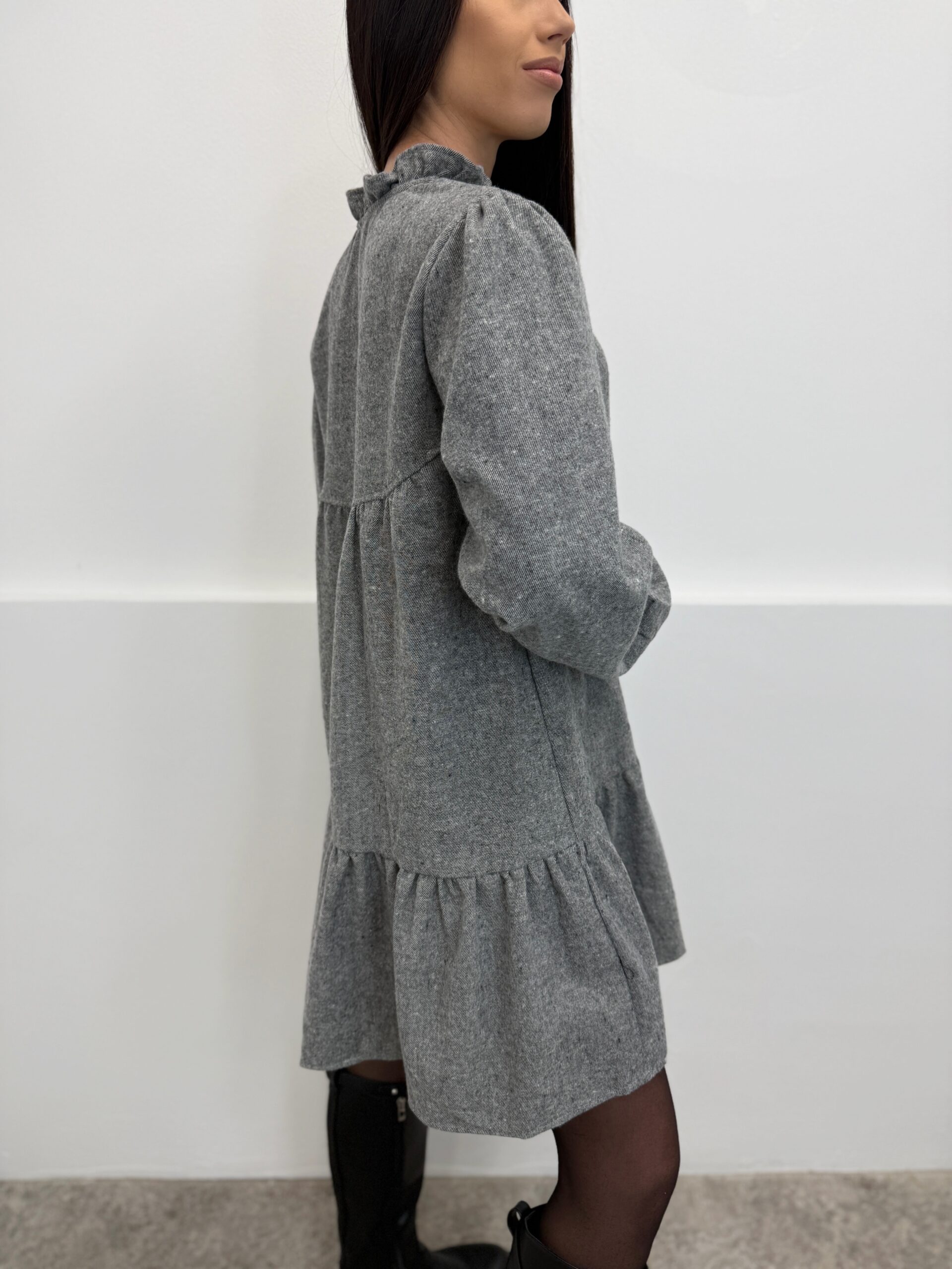 Pilka suknelė su vilna - Image 4