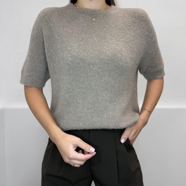 Taupe megztinis trumpomis rankovėmis su baby alpaca