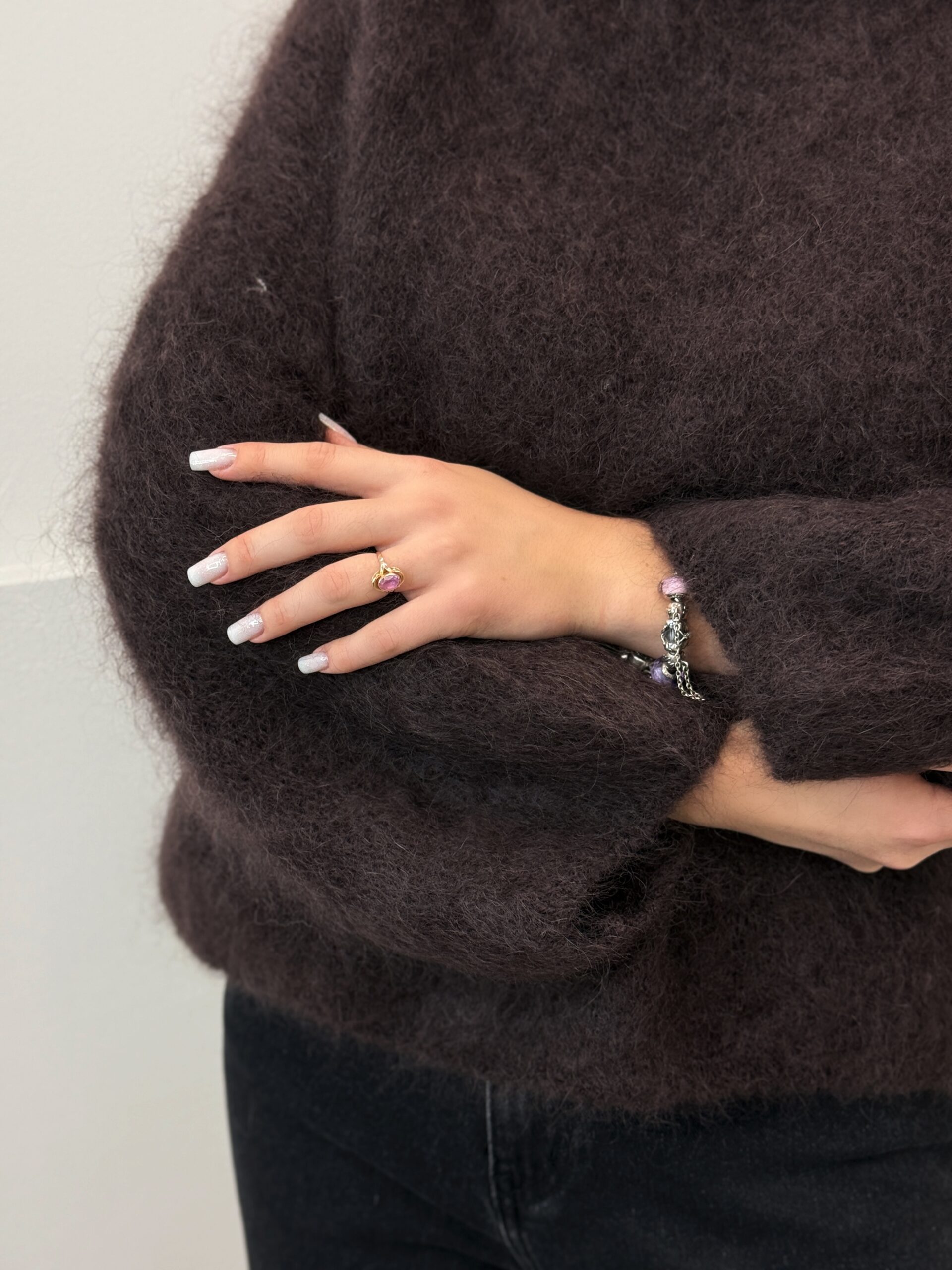 Rudos spalvos megztinis 80% Kid Mohair - Image 3