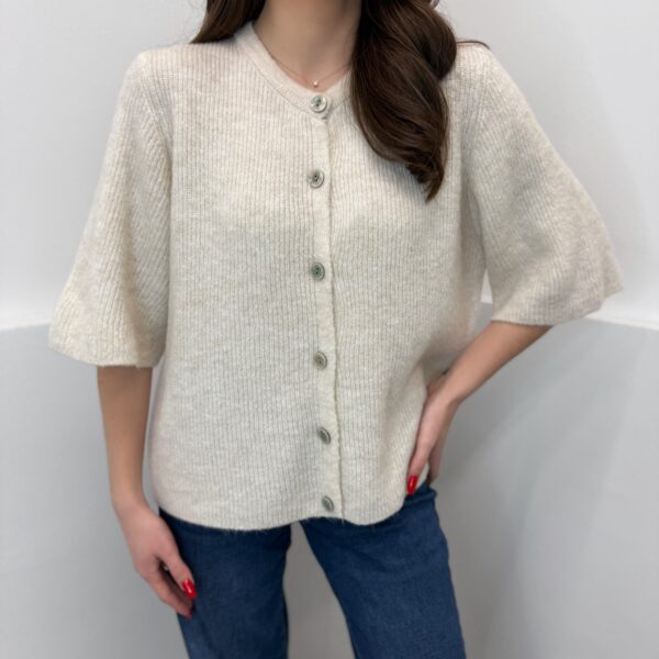 Susagstomas megztinis trumpomis rankovėmis Beige