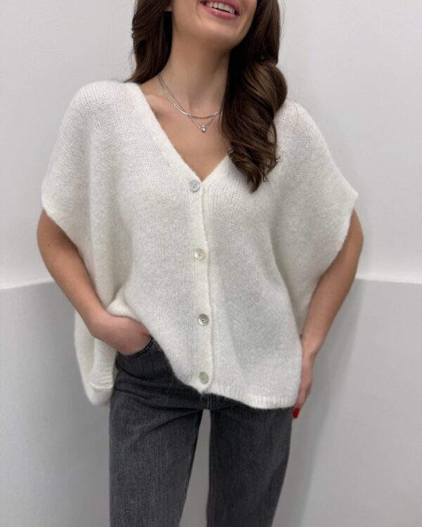 Balta liemenė su mohera ir vilna