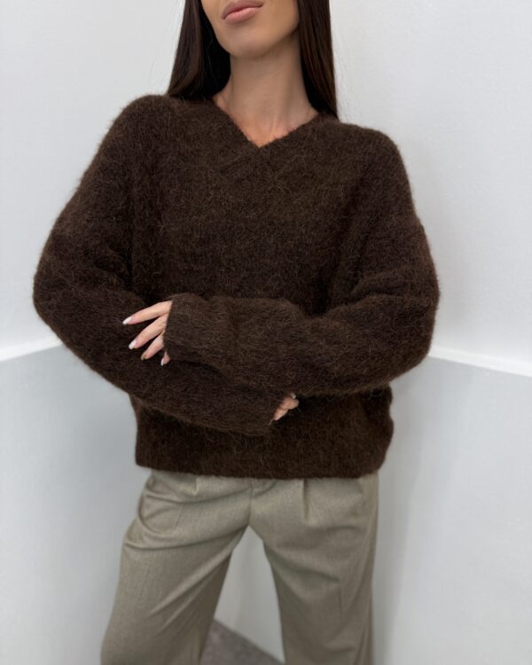 Oversize stiliaus rudas megztinis su alpaka ir vilna