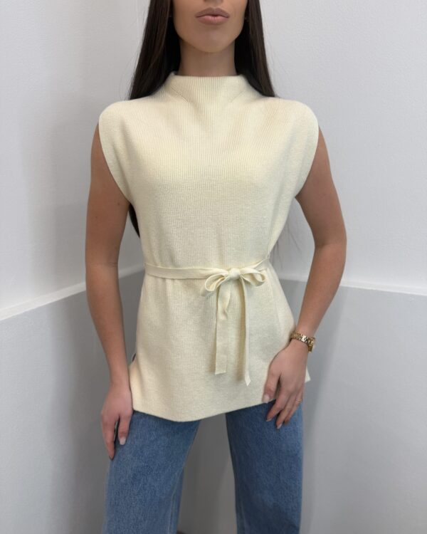 Prailginta liemenė Beige