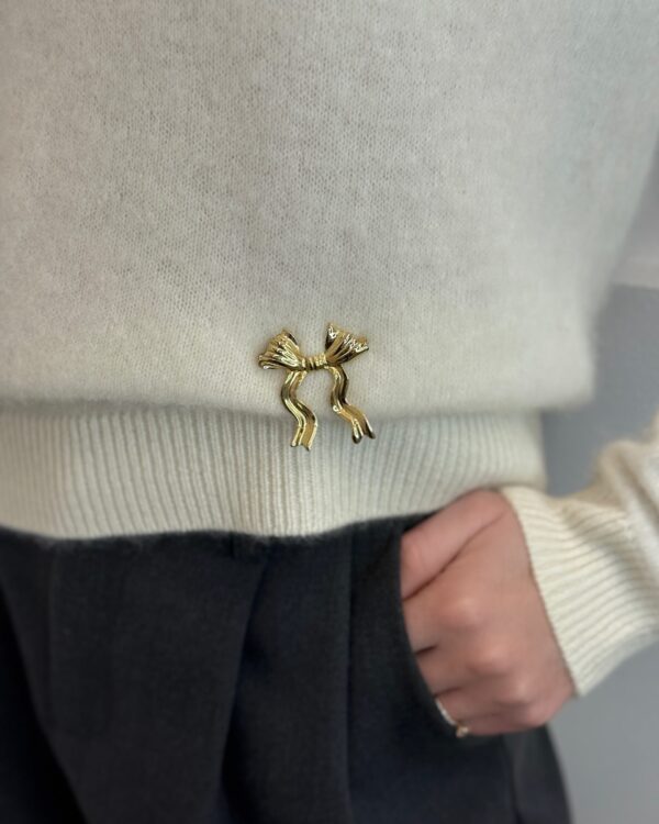 Sagė kaspino formos Gold