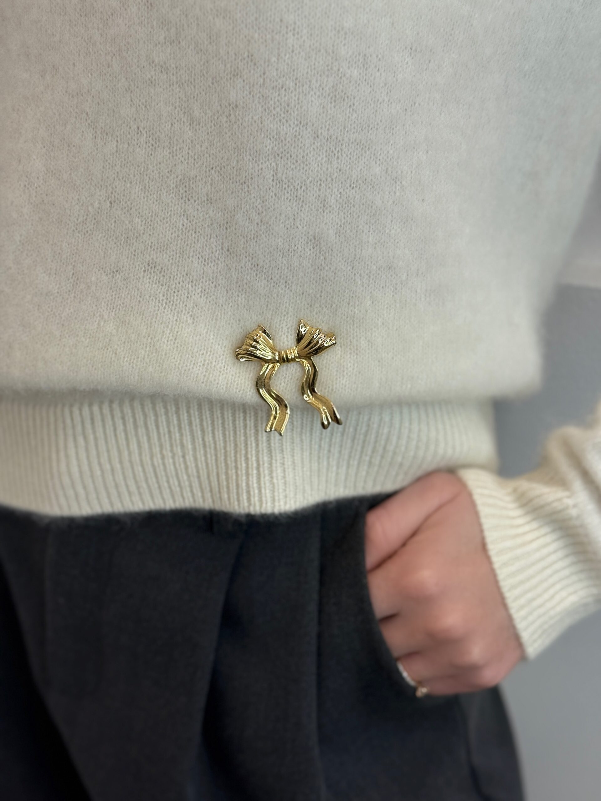 Sagė kaspino formos Gold