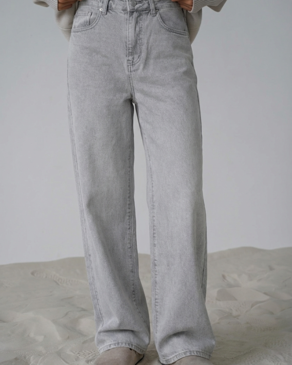 Šviesiai pilki tamprūs džinsai aukštas liemuo Dad fit