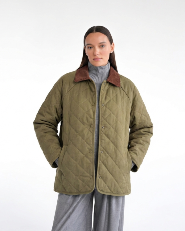 Dygsniuota striukė Chaki