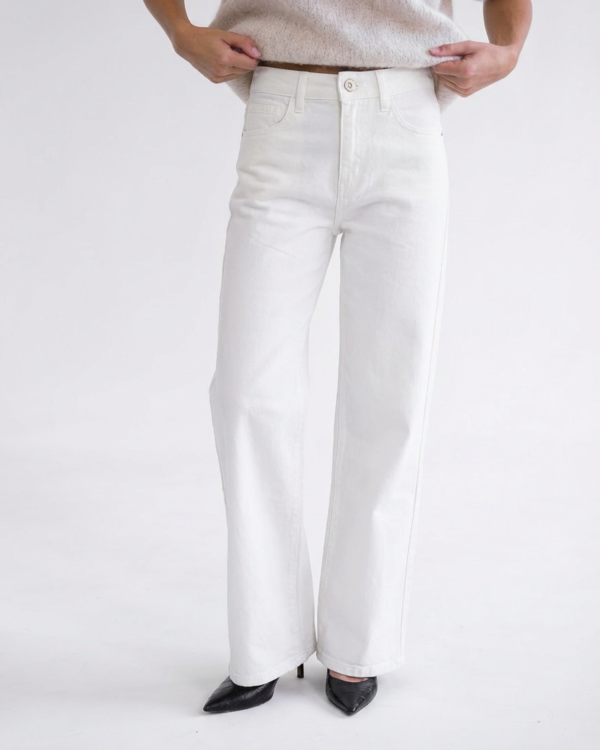 Baltos spalvos džinsai WIDE