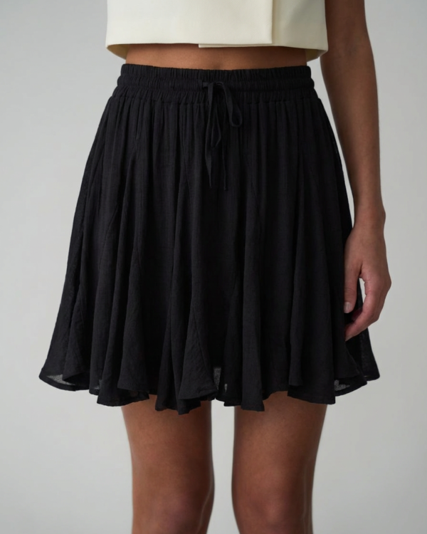 Juodas sijonas LINDA