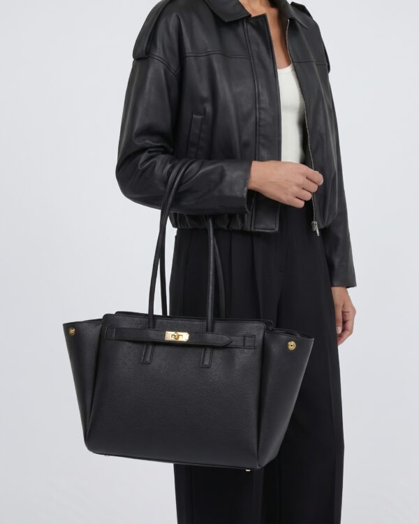 Natūralios odos rankinė Minimal Chic Juoda