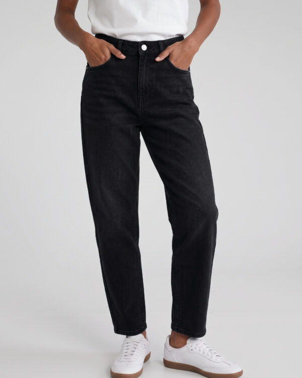 Lea Mom Fit džinsai Black